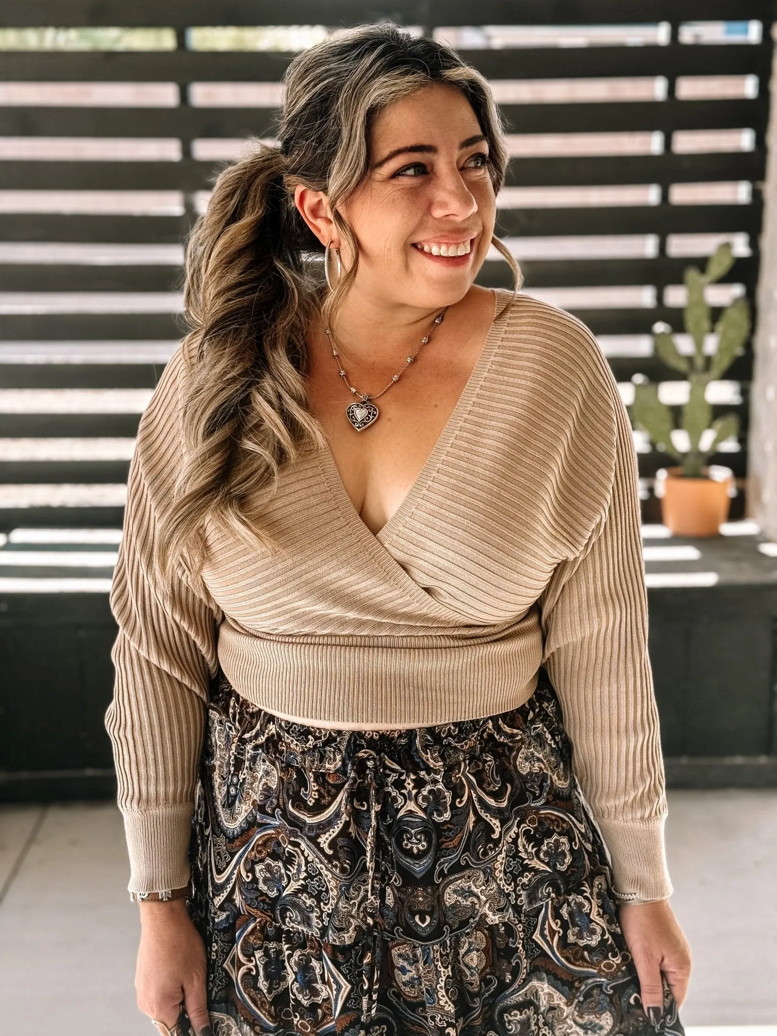 Ember Glow Elegant Ribbed Sweater, Khaki